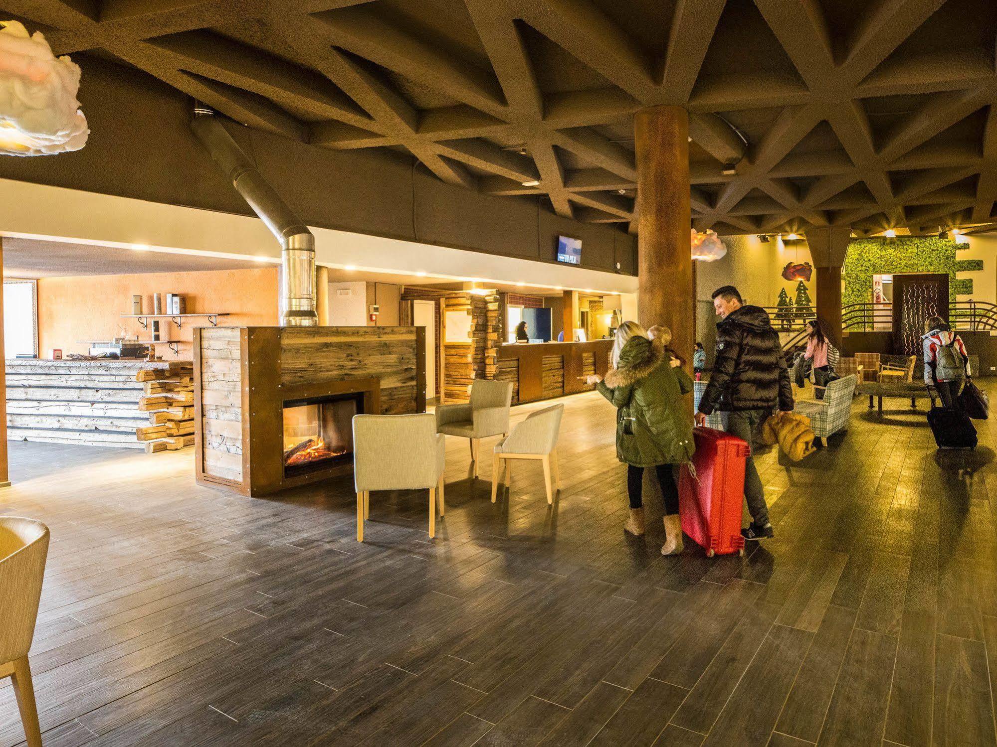 Hotel Th Pila Gressan Exteriér fotografie
